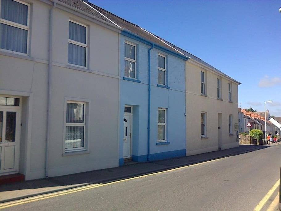 A Family Cottage In Tenby Exteriör bild